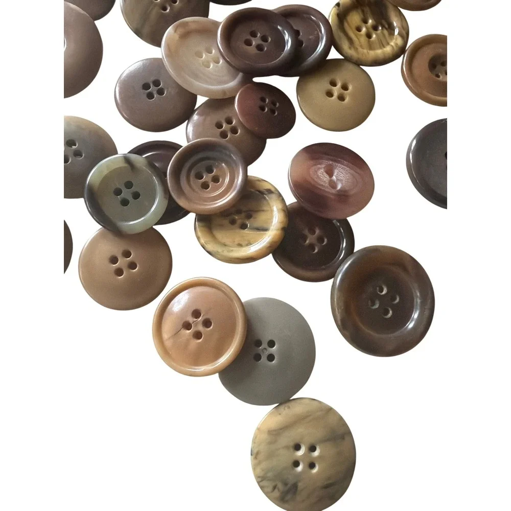 Outerwear Buttons 50+ Brown Tan Mixed Lot Vintage Faux Horn Earth Tones Bulk